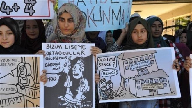 Sivas´ta Okulların Birleştirilmesi Kararı Protesto Edildi12 saat önce