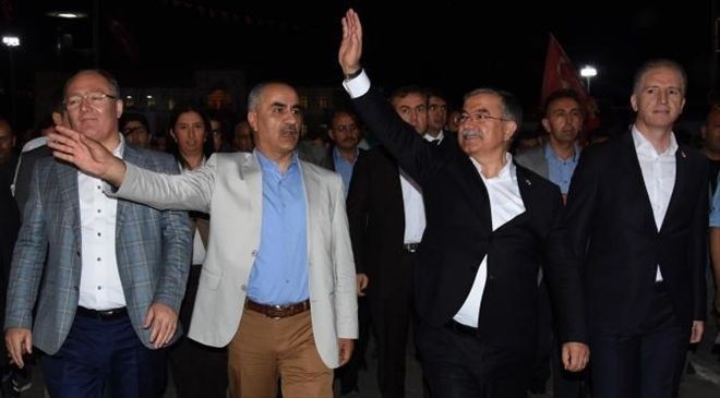 Bakanı Yılmaz: Açığa Alınanların Yerine 20 Binin Üzerinde Öğretmen