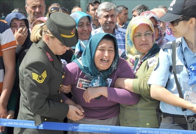 SEN KÜÇÜKSÜN, O TABUTA GİREMEZSİN