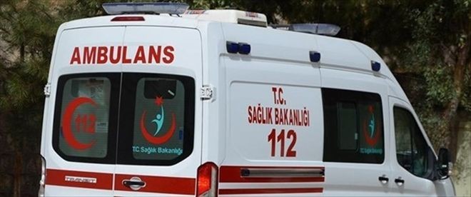Kimlik Kontrolü Sırasında Bebeğini Düşürdü