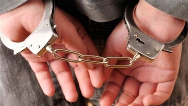Sivas´ta 12 Öğretmen Tutuklandı