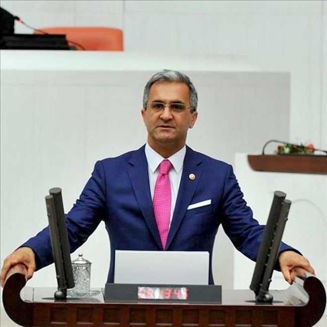 AKYILDIZ´DAN 24 KASIM ÖĞRETMENLER GÜNÜ MESAJI