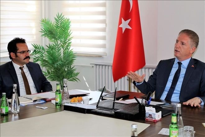 Kaymakamlarla Değerlendirme Toplantısı Gerçekleştirildi