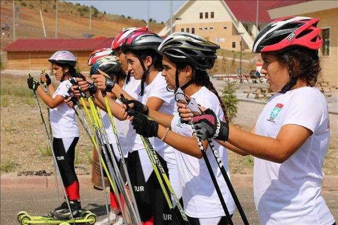 Yıldız, Biathlon Alt Yapı Milli Takımını Ağırlıyor