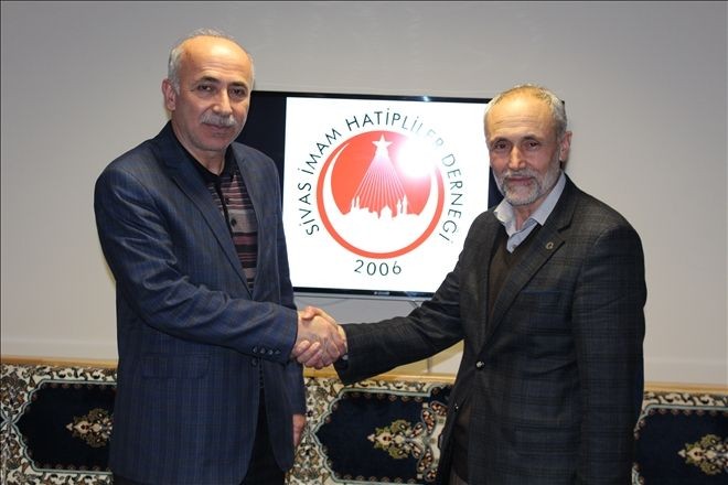 Sivas İmam Hatipliler Derneği´nde Görev Değişimi