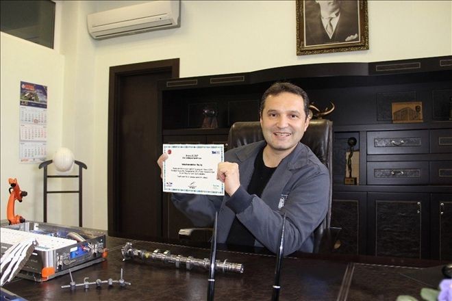 ESTAŞ ÖDÜLE DOYMUYOR