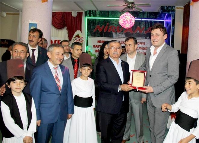AKGÜL; ?ESNAFIMIZIN HİZMETİNDEYİZ?