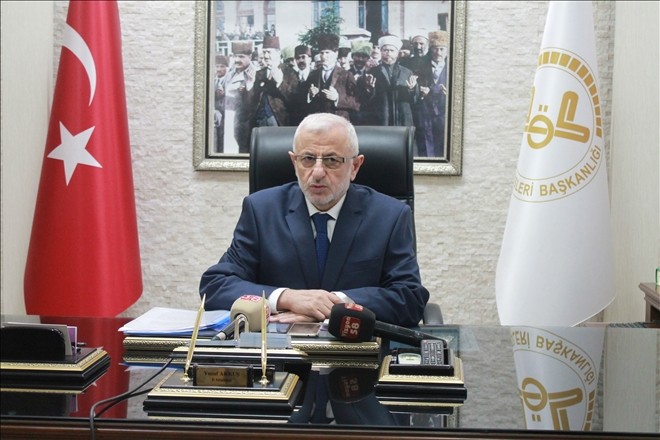 Camiler kalplerimizin birleştiği mekânlardır.