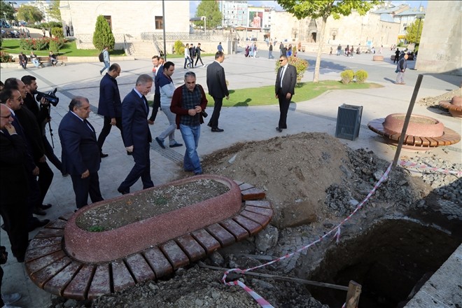 Tarihi medresenin altında bulunan ´gizli tünel´in ucu aranacak