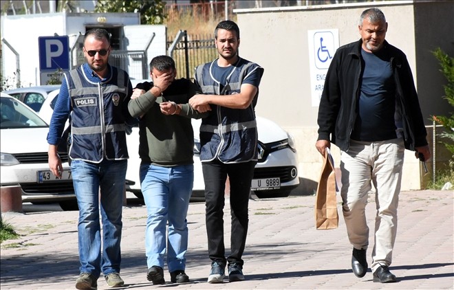 Lisenin kantinini soyan şüpheli yakalandı