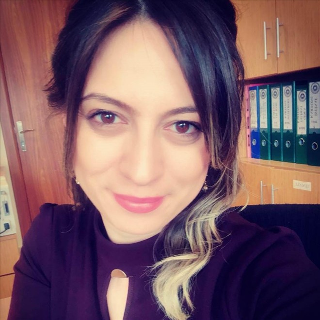 Zabıt katibi Serpil, zimmetine para geçirmekten tutuklandı