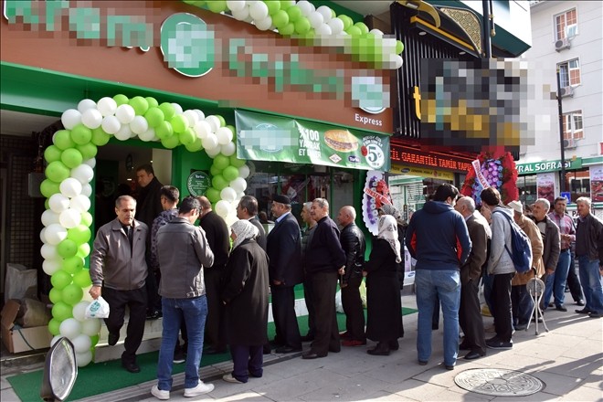 Sivas´ta ucuz döner kuyruğu