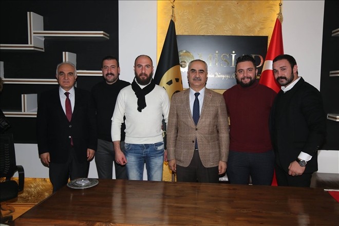 ?Memleketin geleceği iş adamlarının elinde?