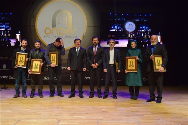 ÖNDER KÜLTÜR SANAT ÖDÜLLERİ SAHİPLERİNİ BULDU