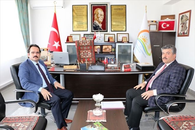 Kaya, El Sanatları Eğitim Merkezi´ni ziyaret etti