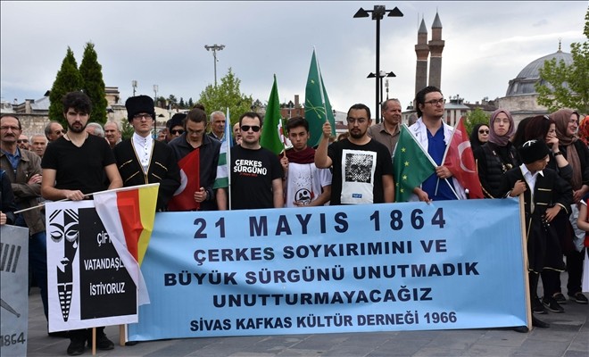 Çerkezler, sürgün ve soykırımın yıl dönümünü dualarla andı