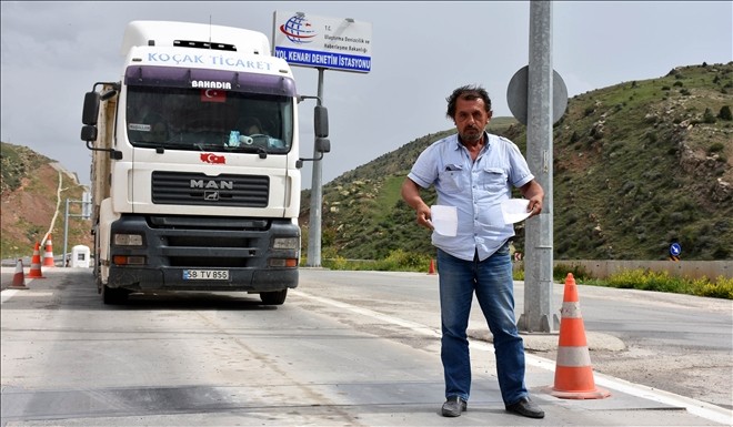 TIR sürücüsü tartıya itiraz edip, kantarı 6 saat boyunca kapattı
