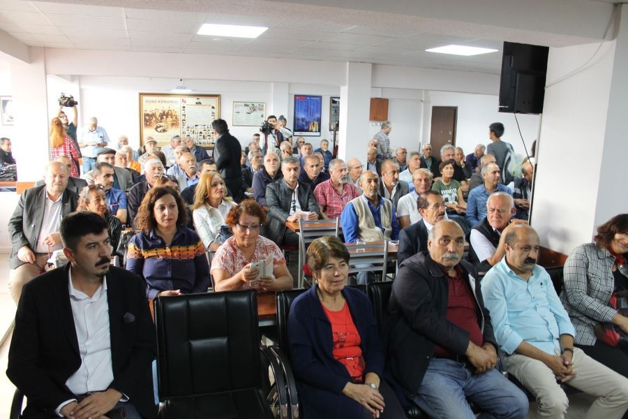Görevden alınan teşkilatlardan CHP