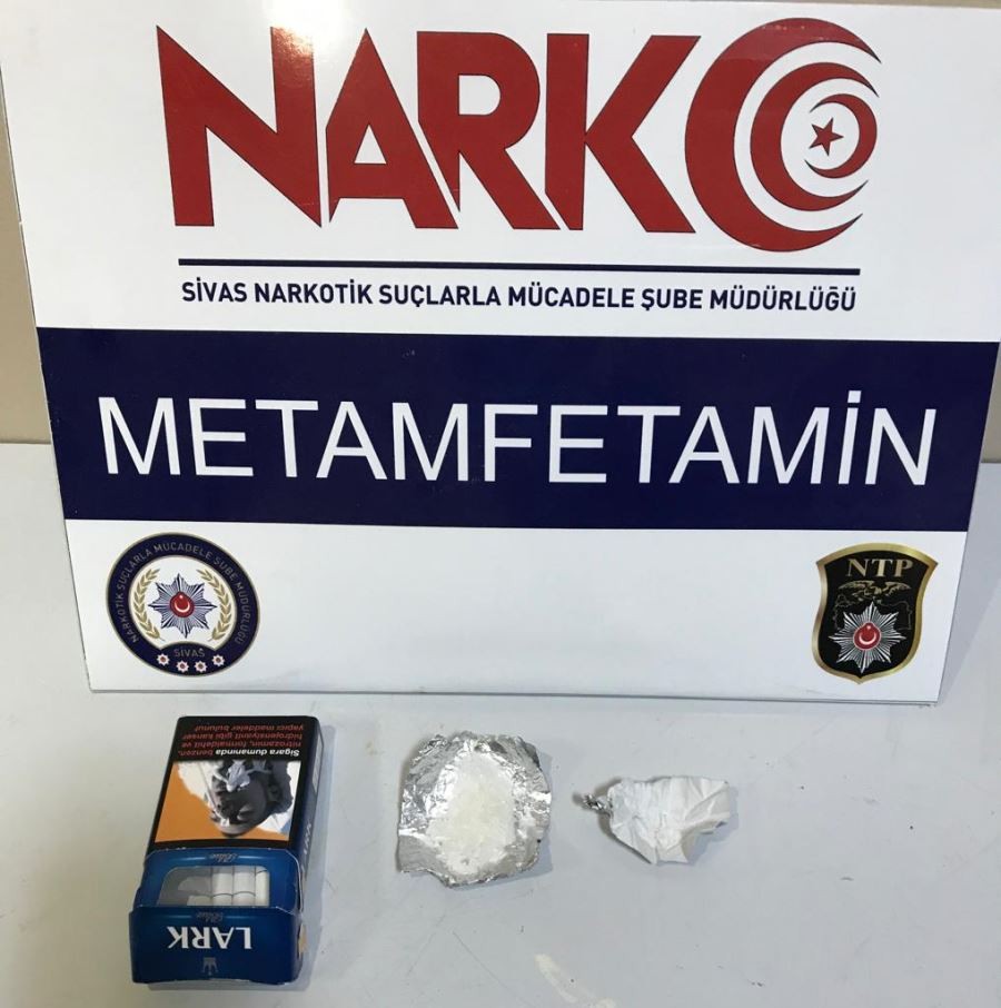 Sokak satıcılarına  geçit verilmiyor