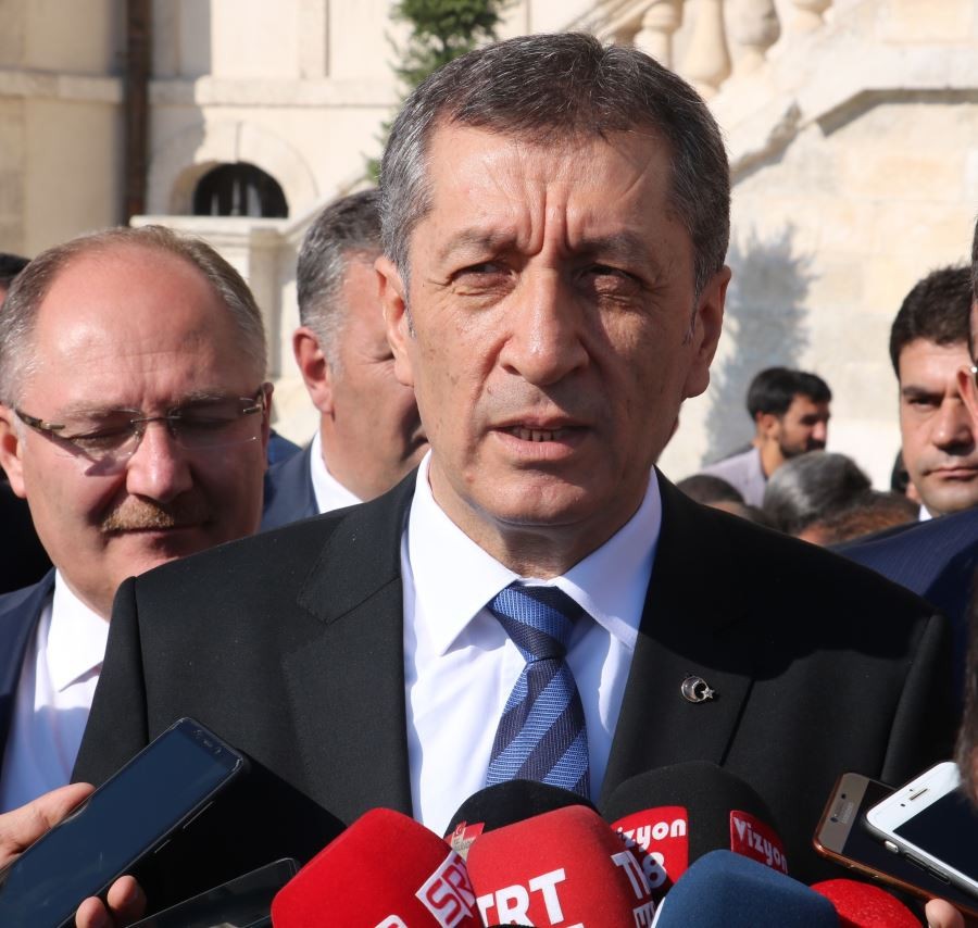  Milli Eğitim Bakanı Selçuk Sivas