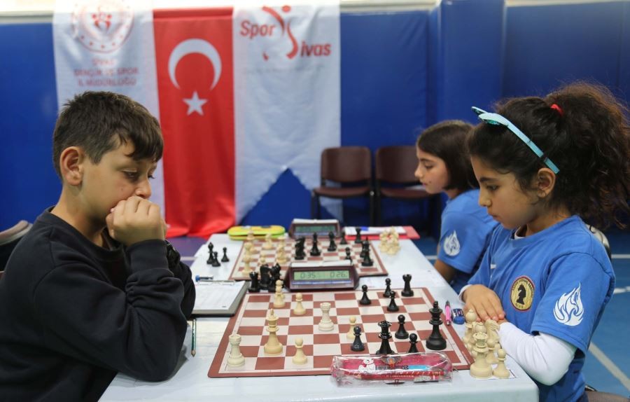 11 yaşındaki Muhammed, 42 yaşındaki rakibini yendi