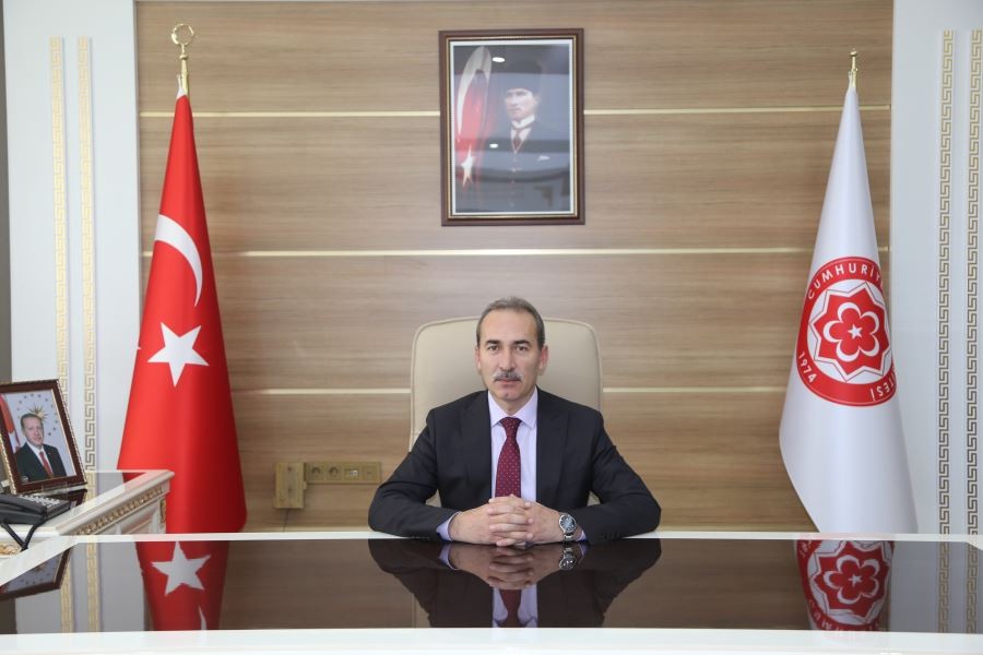 Gururla kutluyoruz