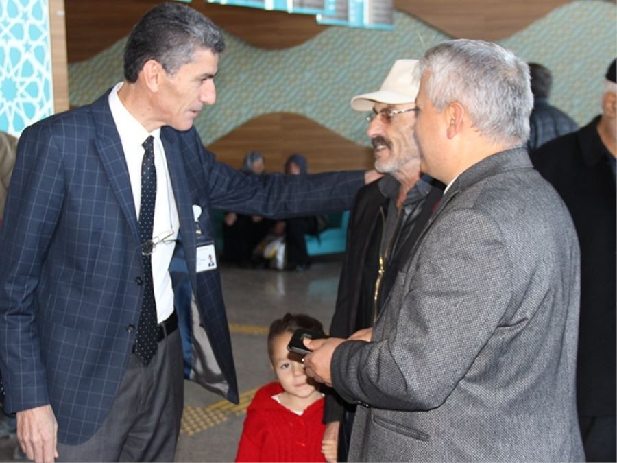 Temizöz’den  hastalara ziyaret