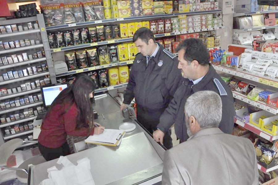Gürün’de ‘şırınga çikolata’ denetimi