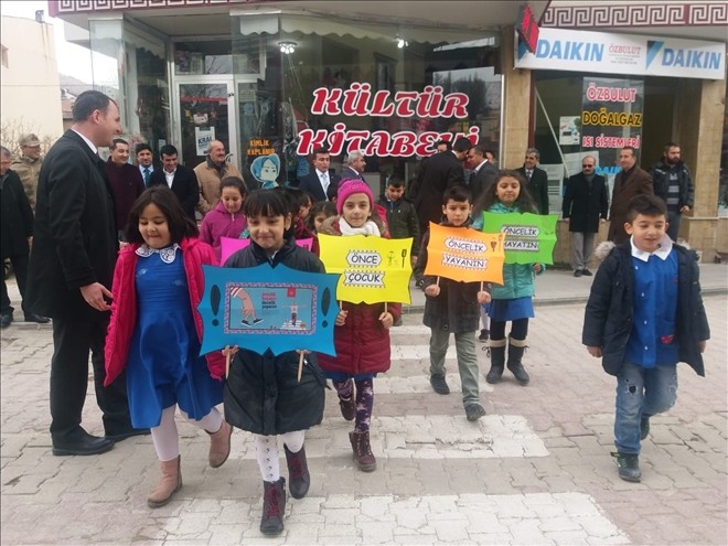 Gürün´de yaya trafik uygulaması