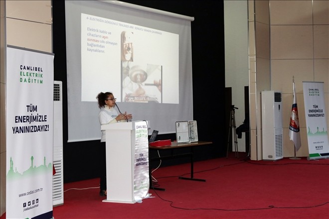 Öğrencilere güvenli elektrik kullanımı eğitimi