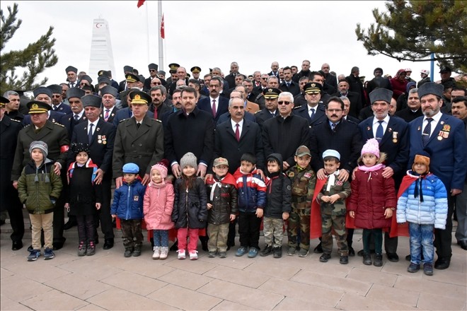 ŞEHİTLERİMİZİ RAHMETLE ANIYORUZ