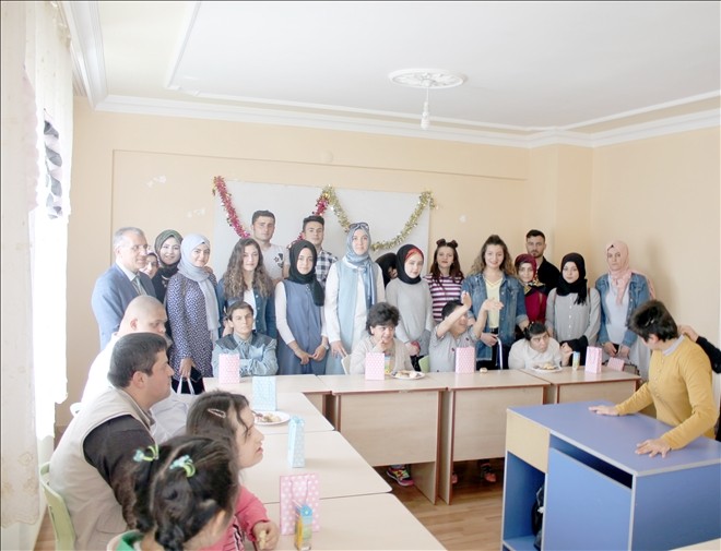 Öğrencilerden anlamlı ziyaret
