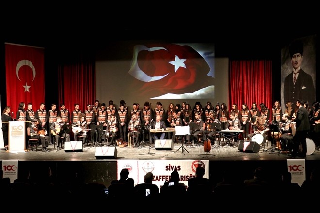 Dünyaca ünlü kanun virtüözü Sivas´ta konser verdi
