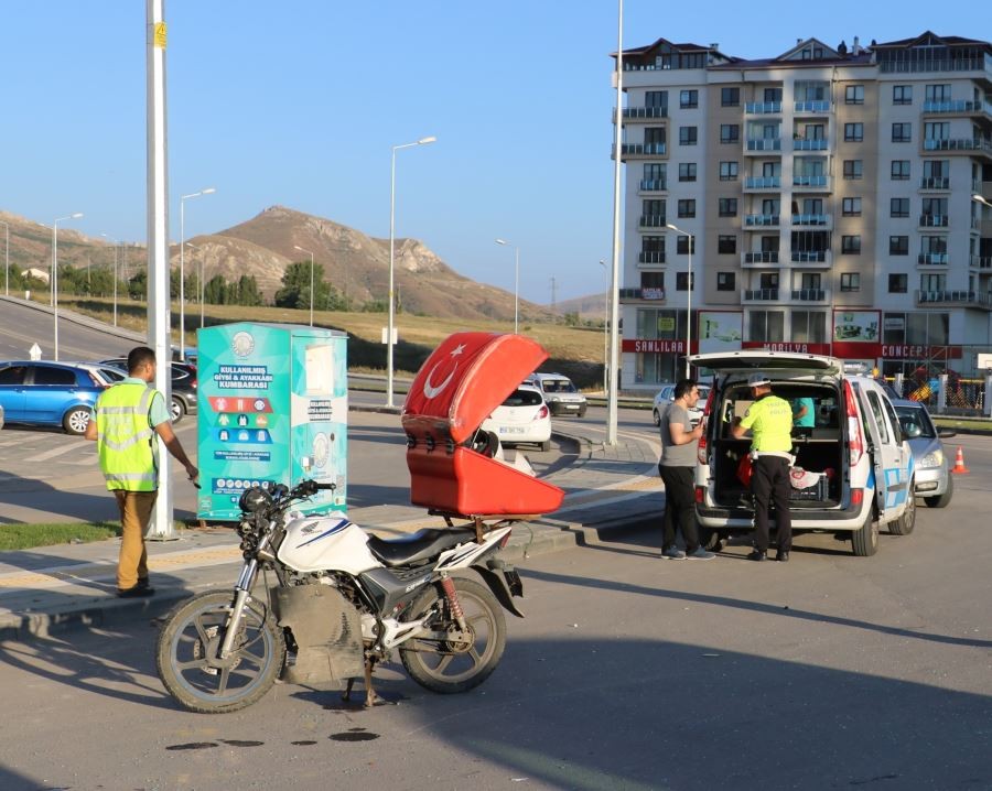 Trafik kazası: 2 yaralı