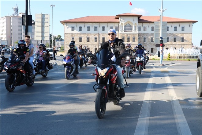  Sivas´ta Süper Enduro Festivali