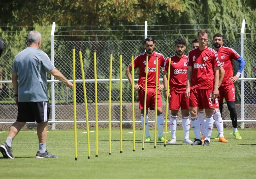  Sivasspor, Rize’ye bileniyor 