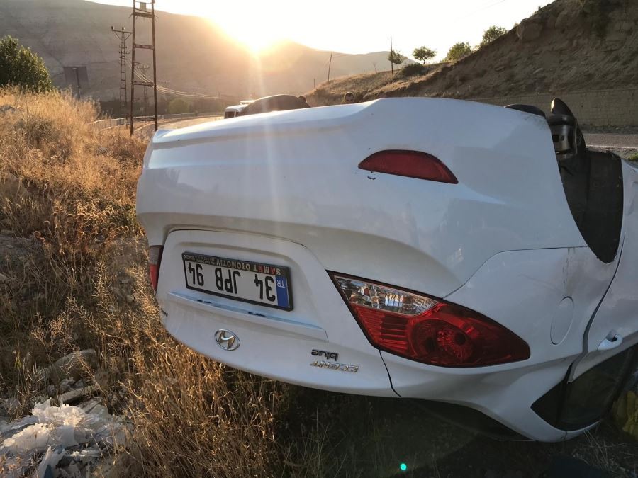 Hurdaya dönen araçtan sağ çıktı 