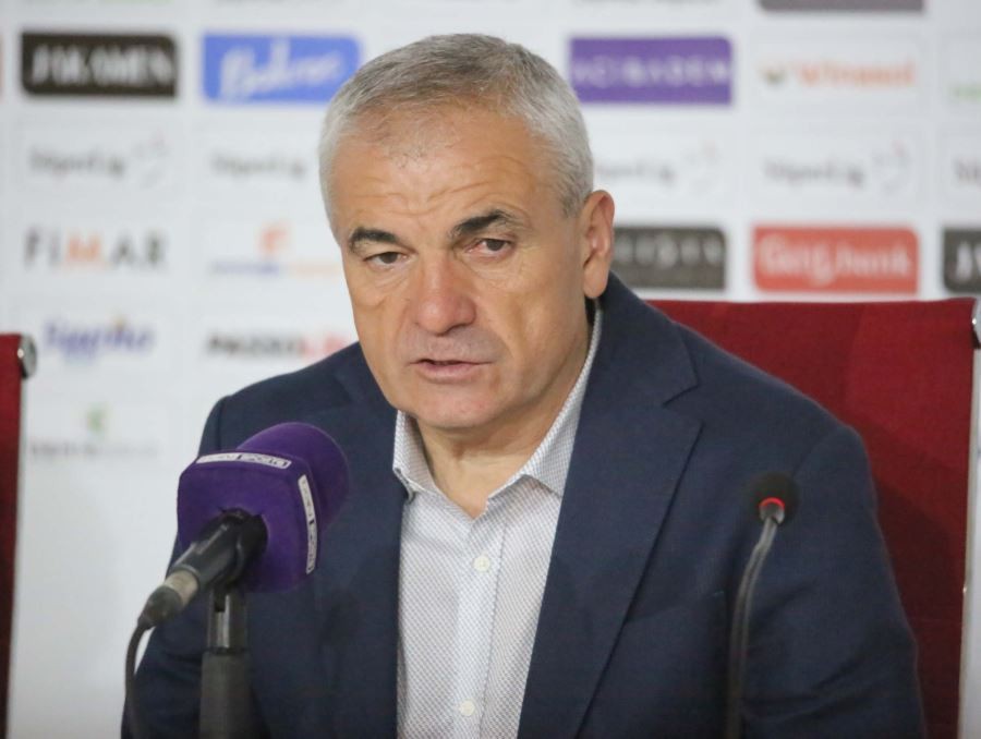   Rıza Çalımbay: “Pozisyonun VAR’da incelendiğine inanmıyorum”