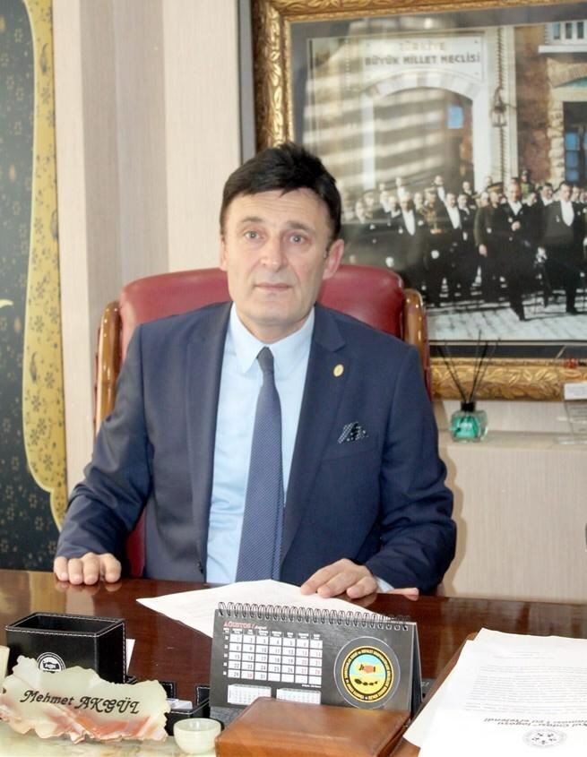 Kurumlarımız biraz daha müsamahalı davranmalı