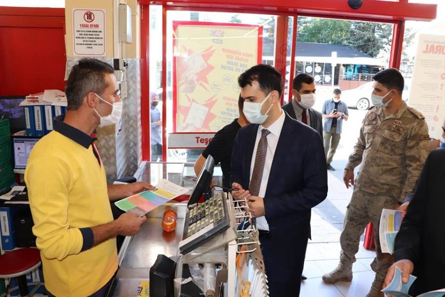 Suşehri’nde esnaf bilgilendirildi