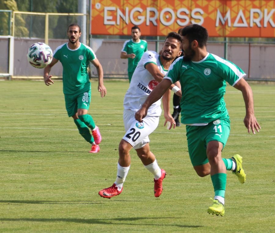 TFF 2. Lig: Sivas Belediyespor: 0 - Serik Belediyespor: 0
