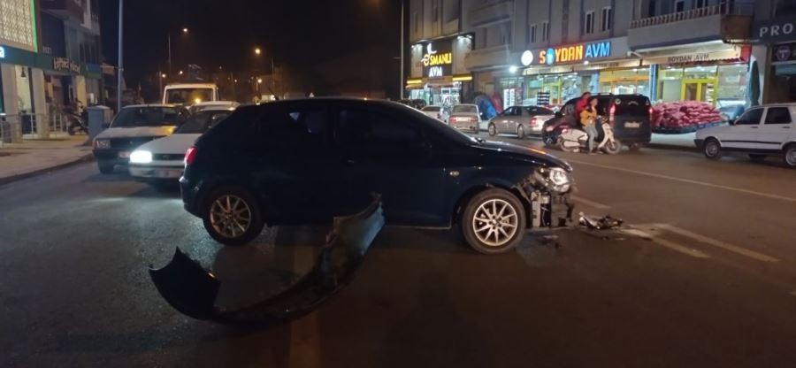 Ağır yaralanan motosiklet sürücüsü Sivas’a sevk edildi