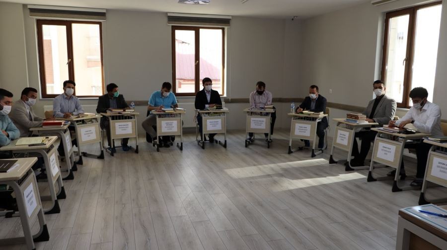 Din görevlileri tashih-i huruf kursuna başladı