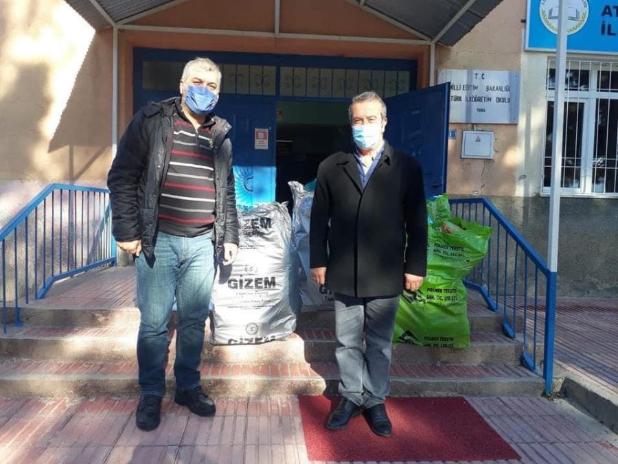 Minik Kalpler Üşümesin
