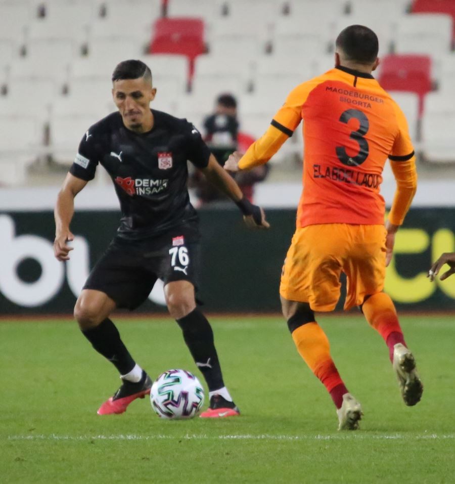 Süper Lig: D.G. Sivasspor: 1 - Galatasaray: 2 (Maç sonucu)
