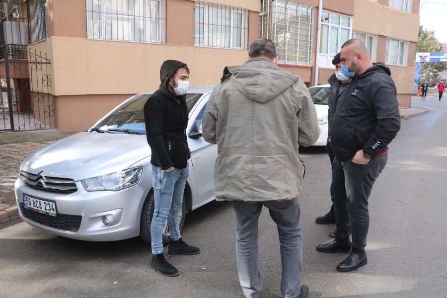 Kiraladığı aracı bırakıp, kayıplara karıştı