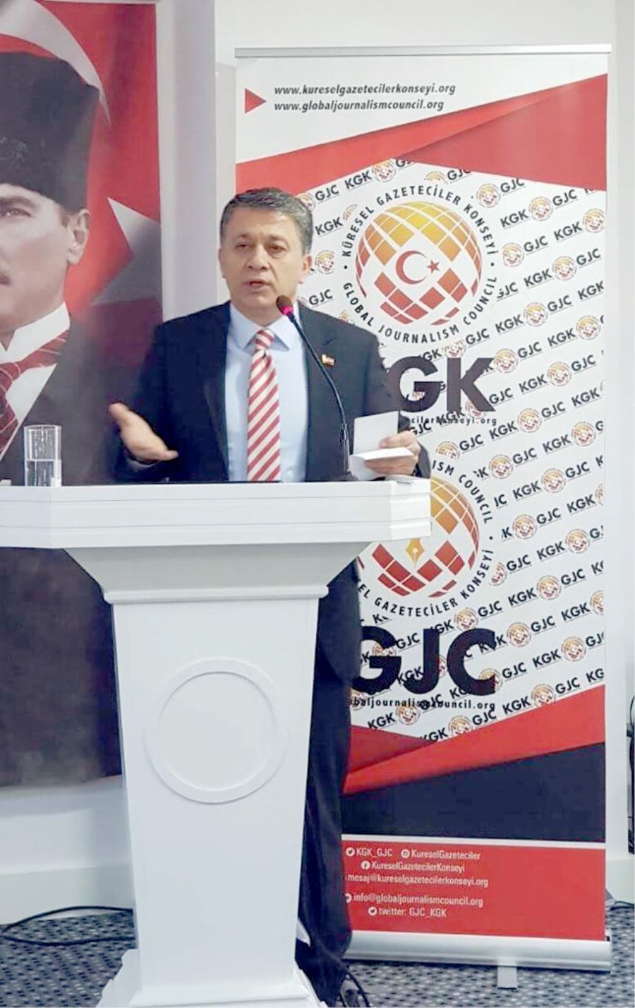  Değişime ayak  uydurulmalı