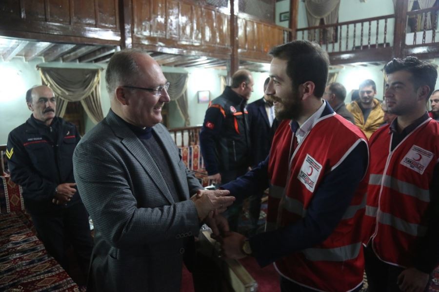  Başkan Bilgin isimsiz kahramanları unutmadı