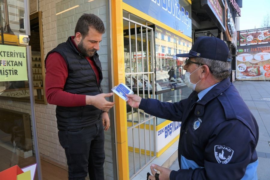 Sivas’ta maskeler Belediyeden