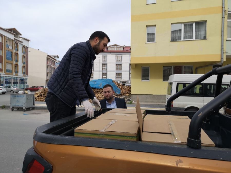 AK Parti’den  ihtiyaçlılara yardım